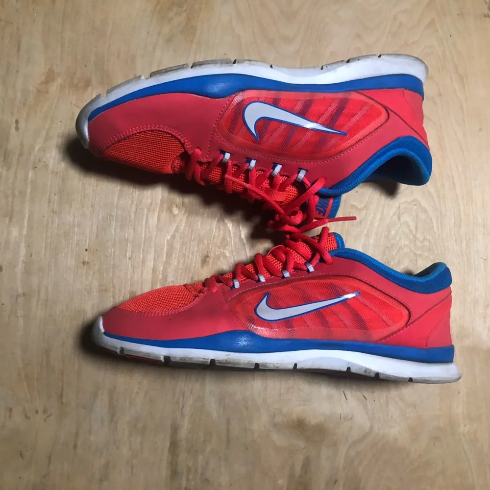 Nike Flex Trainer 4 Cross Trainers Crimson Platinum Pink Blue - Picture 6 of 6
